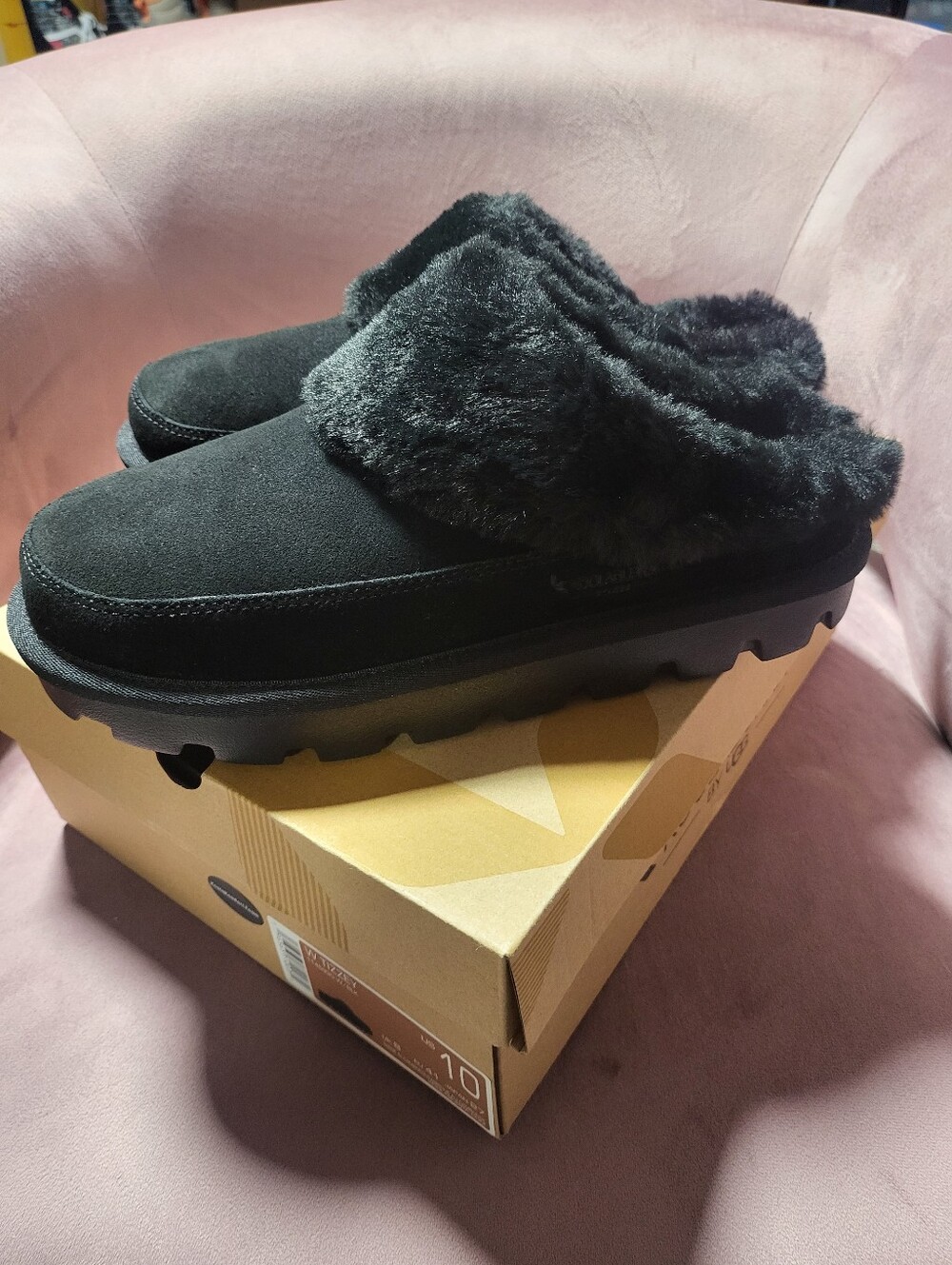 Brand new in box - Koolaburra by UGG Women's Tizzey Slip On Black Size 10